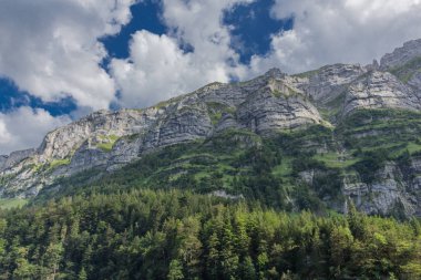 İsviçre 'deki Appenzell dağlarında güzel bir keşif turu. - Appenzell / Alpstein / İsviçre