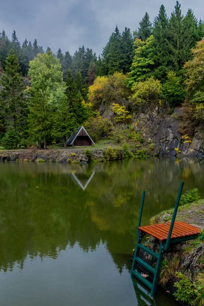 Dia Outono Bela Floresta Turíngia Bergsee Ebertswiese Alemanha — Fotografia de Stock