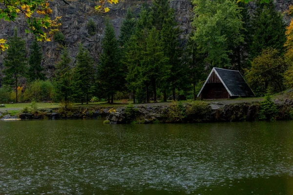 Giornata Autunnale Nella Bellissima Foresta Della Turingia Bergsee Ebertswiese Germania — Foto Stock