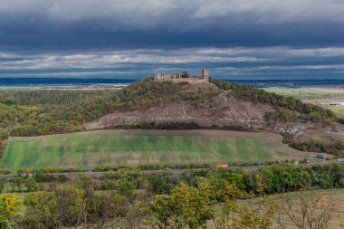 Thüringen Havzası 'nda Üç Eşitlik etrafında yürüyüş - Drei Gleichen / Almanya