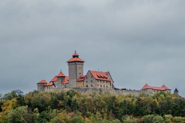 Thüringen Havzası 'nda Üç Eşitlik etrafında yürüyüş - Drei Gleichen / Almanya