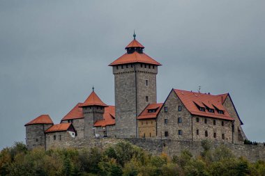 Thüringen Havzası 'nda Üç Eşitlik etrafında yürüyüş - Drei Gleichen / Almanya