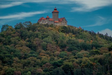 Thüringen Havzası 'nda Üç Eşitlik etrafında yürüyüş - Drei Gleichen / Almanya
