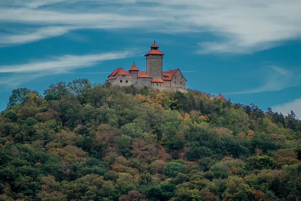 Thüringen Havzası 'nda Üç Eşitlik etrafında yürüyüş - Drei Gleichen / Almanya