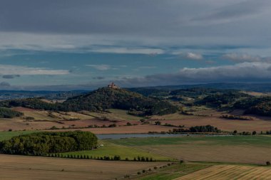 Thüringen Havzası 'nda Üç Eşitlik etrafında yürüyüş - Drei Gleichen / Almanya