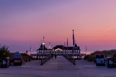 Binzer Ostseestrand 'da gün doğumu - Binz / Ostsee / Deutschland