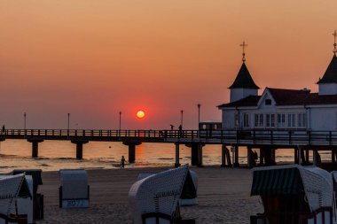 Binzer Ostseestrand 'da gün doğumu - Binz / Ostsee / Deutschland