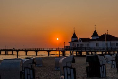 Binzer Ostseestrand 'da gün doğumu - Binz / Ostsee / Deutschland