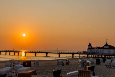 Binzer Ostseestrand 'da gün doğumu - Binz / Ostsee / Deutschland