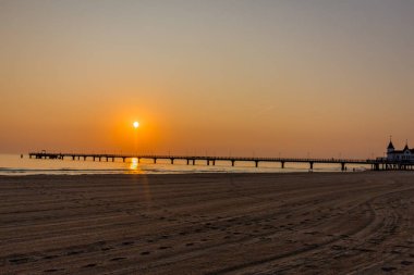 Binzer Ostseestrand 'da gün doğumu - Binz / Ostsee / Deutschland