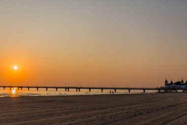 Binzer Ostseestrand 'da gün doğumu - Binz / Ostsee / Deutschland