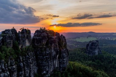 Farklı yerlerdeki Saksonya / Almanya 'daki Saksonya gezisi.