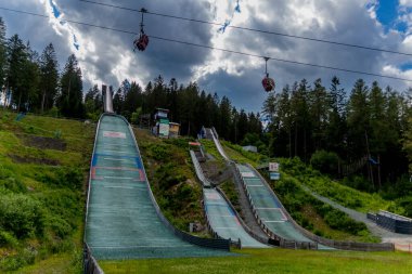 Güneşli bir yaz günü Fichtelgebirge - Bischofsgruen / Almanya