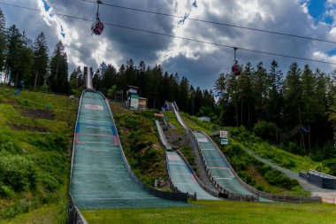 Güneşli bir yaz günü Fichtelgebirge - Bischofsgruen / Almanya