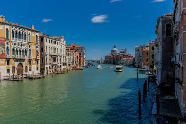 Venedik 'te tatil ve İtalyan yazı hissi - İtalya / Venedik