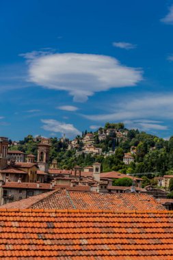 Bergamo 'da tatil ve İtalyan yazı hissi - İtalya / Lombardiya