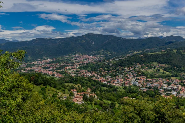 ベルガモでのホリデーとイタリアの夏の気分 イタリア ロンバルディア — ストック写真