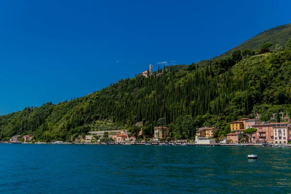 ガルダ湖に沿って休日とイタリアの夏の気分 イタリア ヨーロッパ — ストック写真