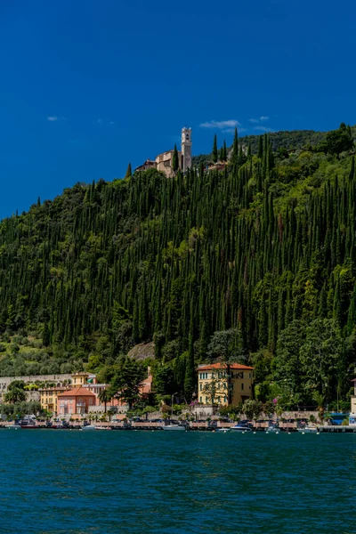 ガルダ湖に沿って休日とイタリアの夏の気分 イタリア ヨーロッパ — ストック写真