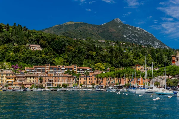 ガルダ湖に沿って休日とイタリアの夏の気分 イタリア ヨーロッパ — ストック写真