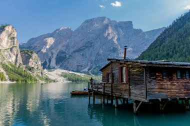 Güney Tyrol Alpleri 'nde yaz tatili ve yürüyüş hissi - Güney Tyrol / İtalya
