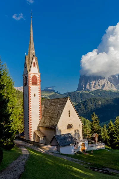 Recorrido Exploración Por Las Hermosas Montañas Del Tirol Del Sur —  Fotos de Stock