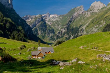 İsviçre 'deki Appenzell dağlarında güzel bir keşif turu. - Appenzell / Alpstein / İsviçre