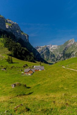 İsviçre 'deki Appenzell dağlarında güzel bir keşif turu. - Appenzell / Alpstein / İsviçre