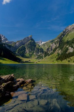 İsviçre 'deki Appenzell dağlarında güzel bir keşif turu. - Appenzell / Alpstein / İsviçre