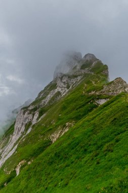 İsviçre 'deki Appenzell dağlarında güzel bir keşif turu. - Appenzell / Alpstein / İsviçre