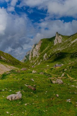 İsviçre 'deki Appenzell dağlarında güzel bir keşif turu. - Appenzell / Alpstein / İsviçre