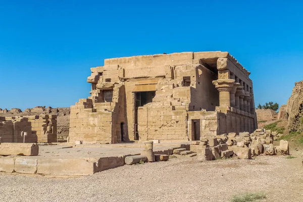 Alter Ägyptischer Tempel Amon Luxor Mit Säulen Und Schönen — Stockfoto