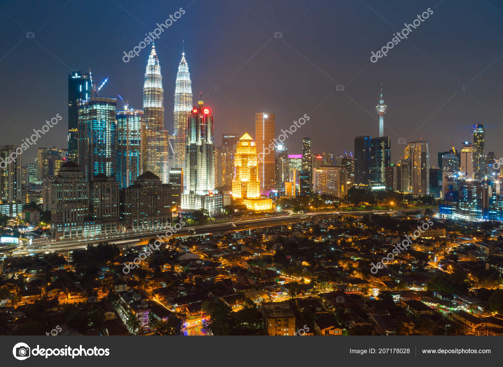Куала-Лумпур, Город умеренных – Стоковое редакционное фото © faizzaki ...