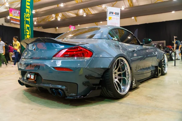 Kuala Lumpur, Malezya - 28 Temmuz 2018: Bmw Z4 Festivali sanat hız Kuala Lumpur, Malezya