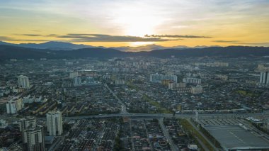 Kuala Lumpur, Malezya bir yerleşim bölgesinde, güzel gündoğumu