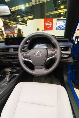 Singapur - 12 Ocak 2019: Lexus Ux Singapur Otomobil Fuarı, direksiyon