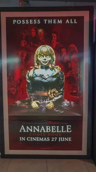 Annabelle poster del film, Annabelle è un film horror soprannaturale statunitense del 2014 prequel de L'evocazione — Foto Stock