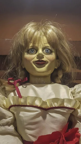 Annabelle replica durante la roadshow promotion, Annabelle è un film horror soprannaturale americano del 2014 prequel di The Evocing — Foto Stock