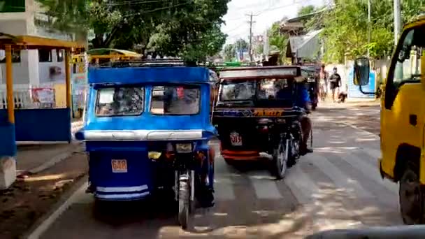 Coron Palawan Filipinas Dic 2019 Transporte Local Triciclos Principal Medio — Vídeo de stock