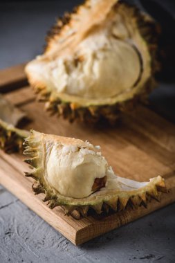 Durian beton masada Asya egzotik meyve