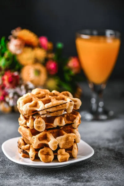 Belgian French Waffles Breakfast Beautiful Serve Waffer Cake Berries — Stock Photo, Image