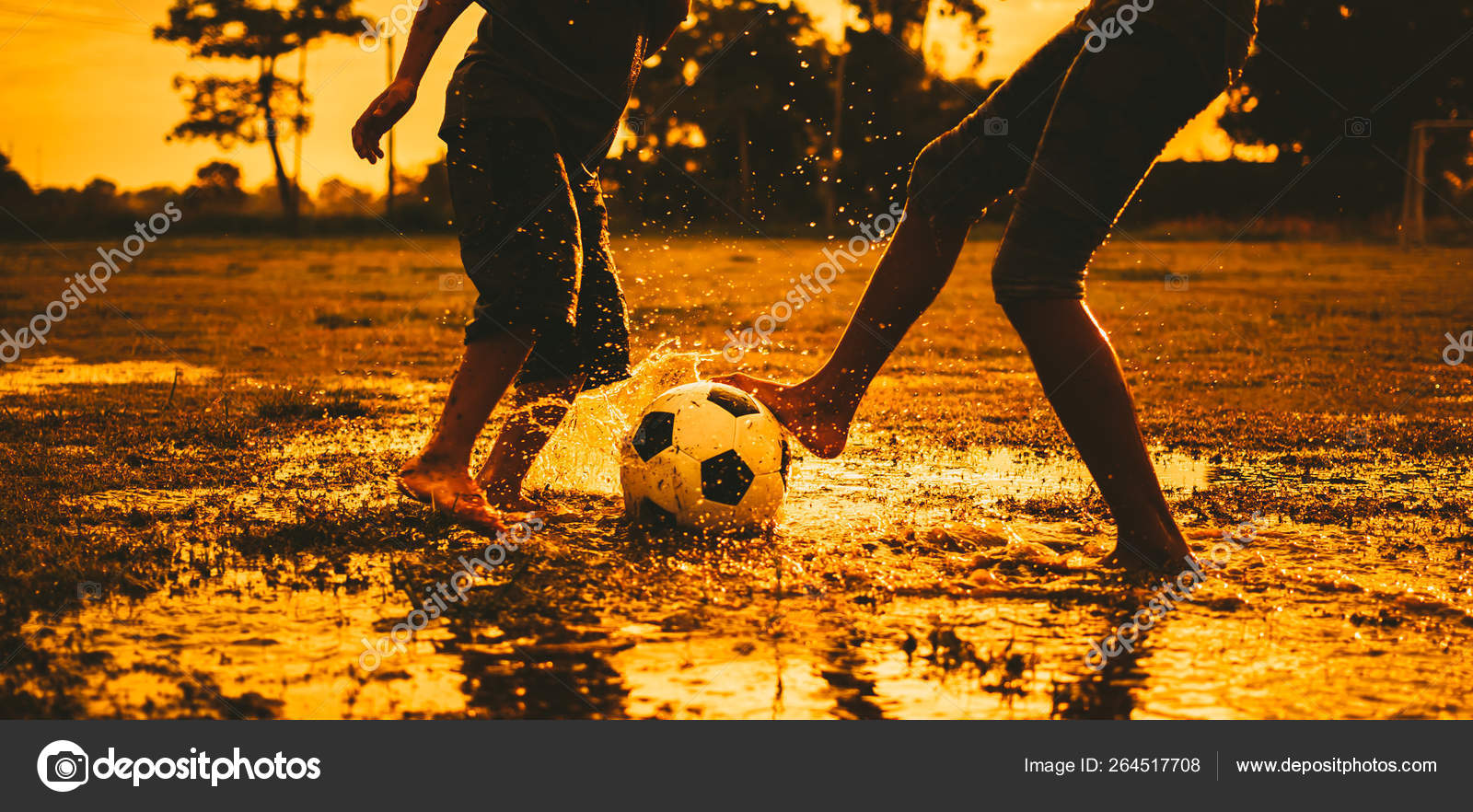 Силуэт Действий Спорт Открытом Воздухе Группы Детей Веселящихся.