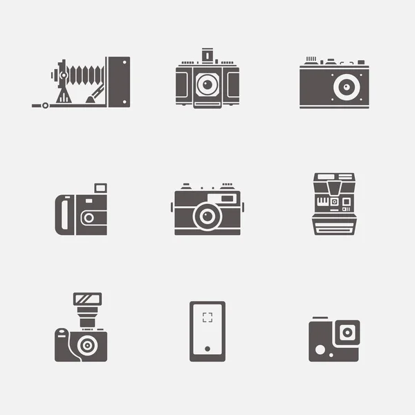 Geïsoleerde camera iconen in grijze vorm vectorset — Stockvector