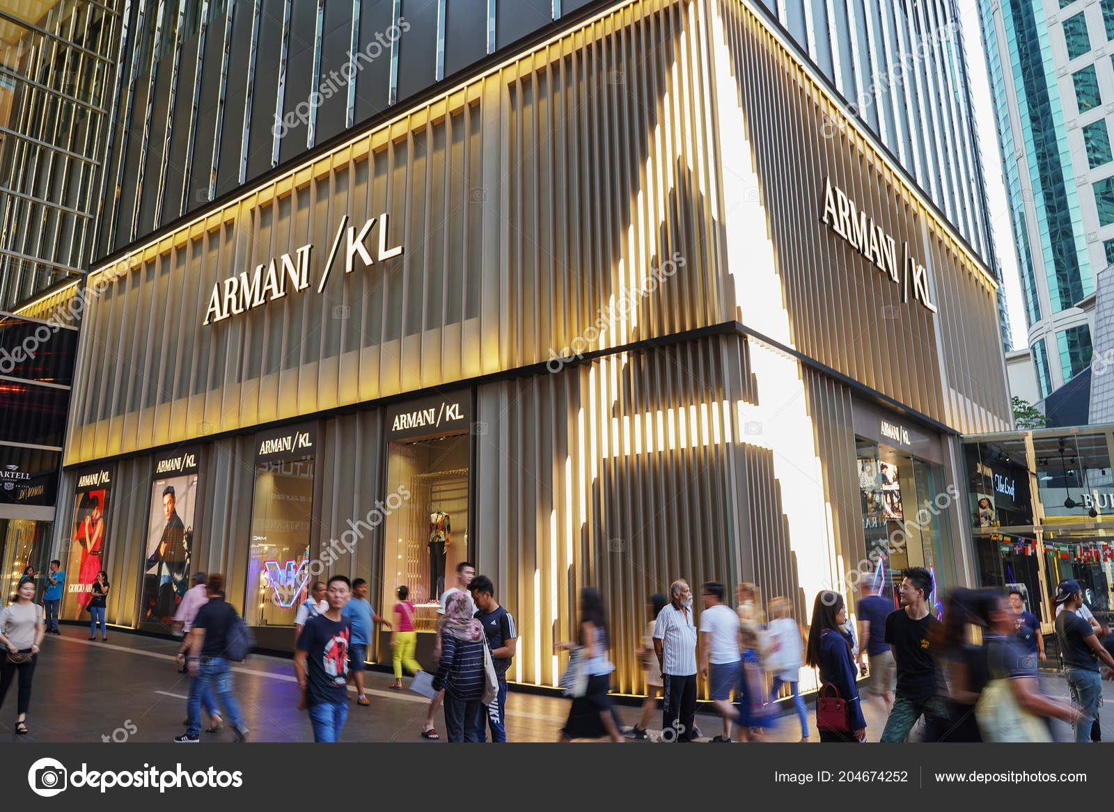 pavilion armani exchange