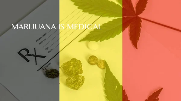 Hojas de marihuana medicinal Close Up Cannabis Buds con los médicos Pre —  Fotos de Stock