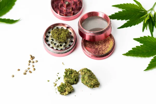 Close Medical Marijuana Buds Hemp Seeds Leaves Grinder White Background — Stock Photo, Image