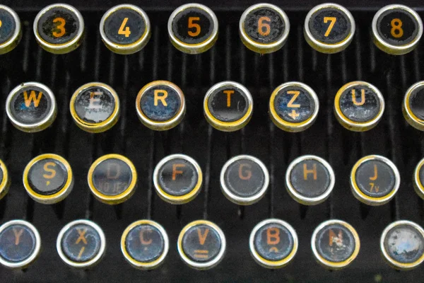 Velha Máquina Escrever Chave Redonda Detalhe Fundo — Fotografia de Stock