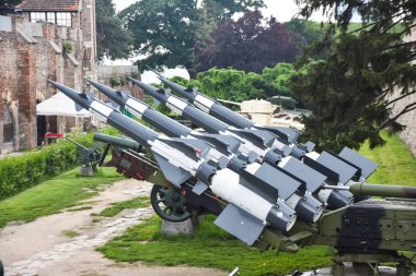 Belgrad / Sırbistan - 06 05 2019 : kalemegdan, İhlal. tank, füze, havan topu
