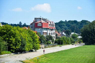 Lviv / Ukrayna - 08 08 2019 : tarihi binalar ve sokak detayları