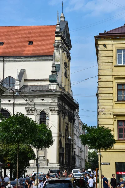 Lwów Ukraina 2019 Rynek Lwowski Lub Rynok Ulice — Zdjęcie stockowe